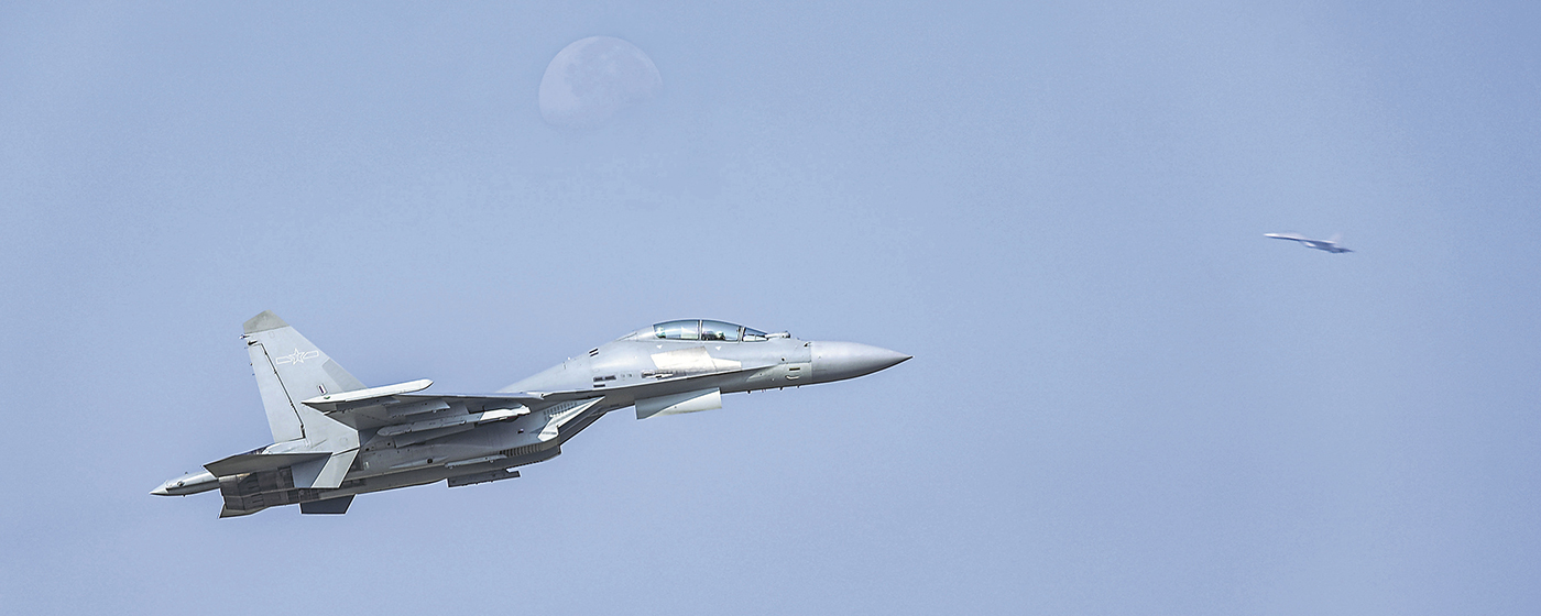 空軍航空兵某旅開(kāi)展飛行訓(xùn)練